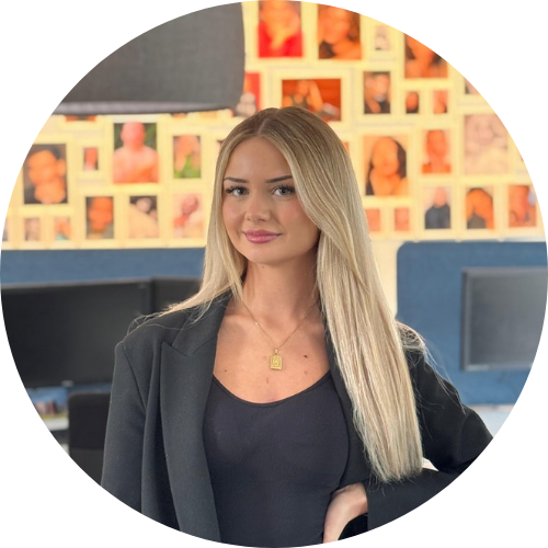 Alison Steinke – Project Manager bei Modelagentur the-models