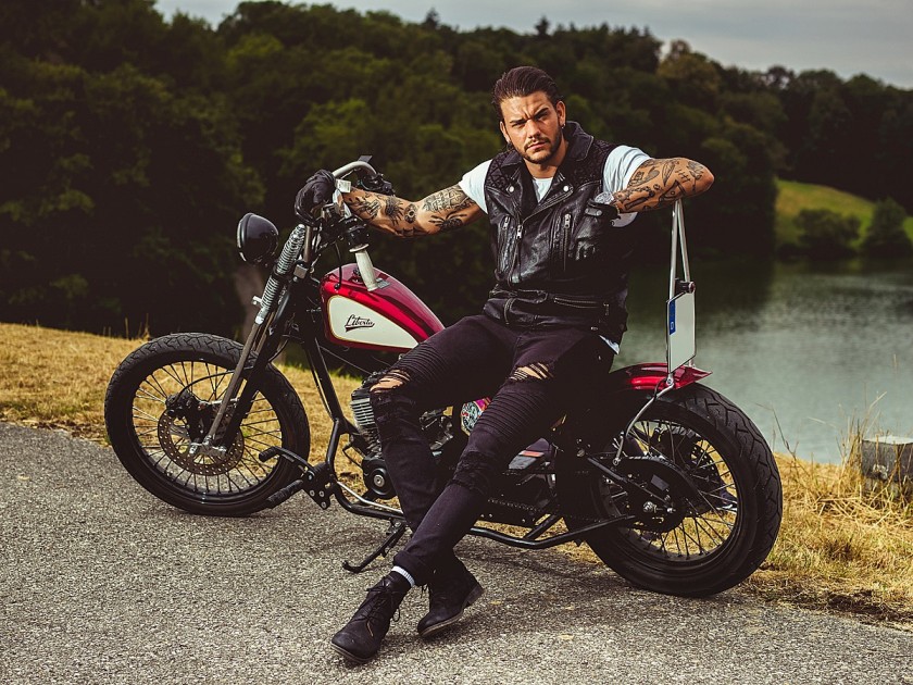 Model Florian H.