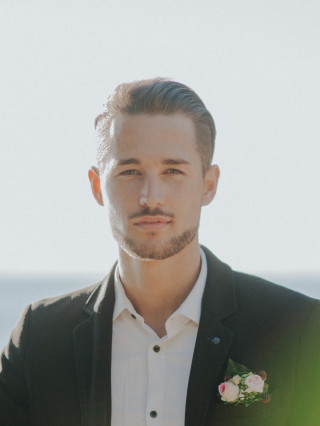 Host Marc S.