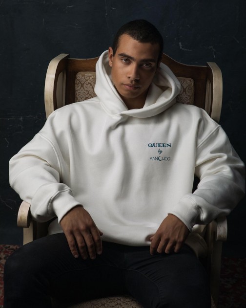 Model Mohamed S.