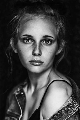 Model Johanna Victoria B.