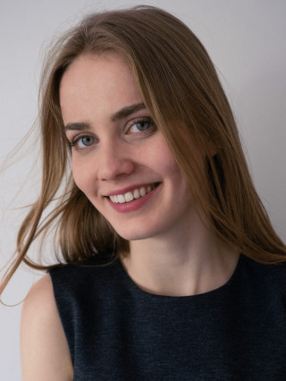 Hostess Fiona T.