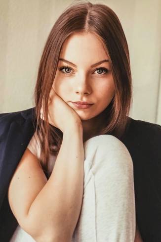 Model Anna Charlotte P.