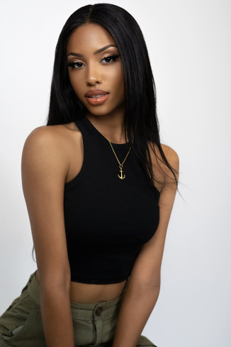 Model Maria Samira P.