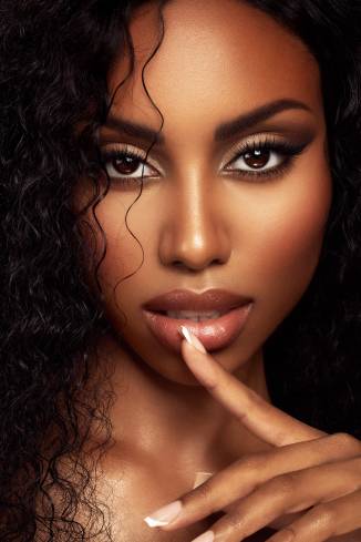 Model Maria Samira P.