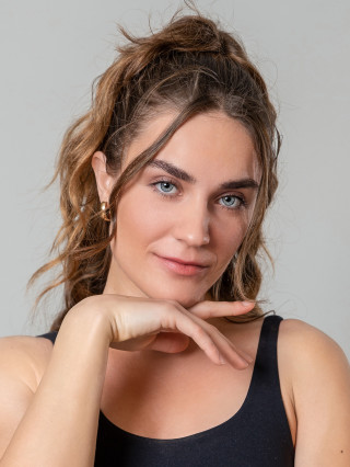 Hostess Joelle G.