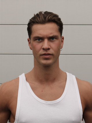 Host Johannes L.