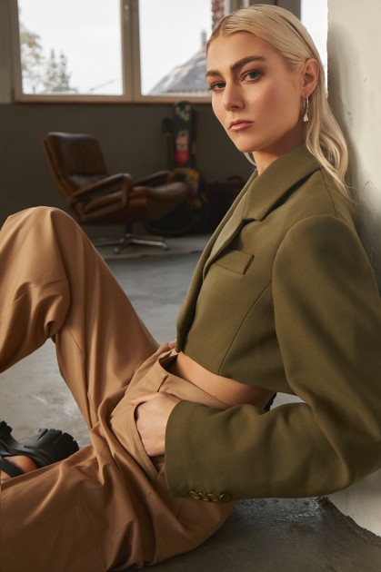 Model Pia G.