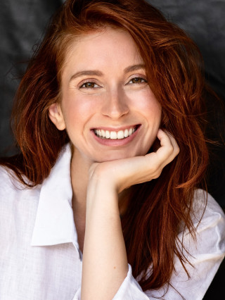 Hostess Marina S.
