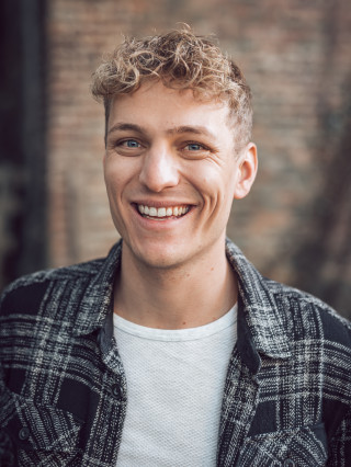 Host Robin D.