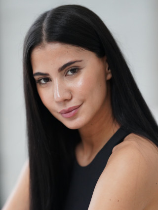 Hostess Nadine B.