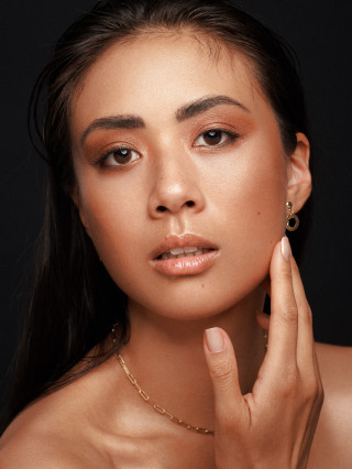Hostess Minh Hoan D.