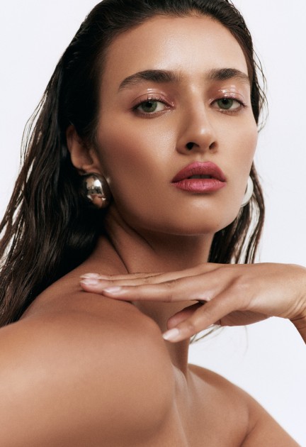 Model Tara W.