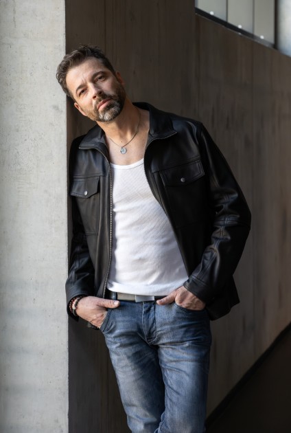 Model Frank S.