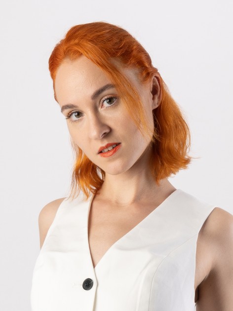 Model Evelyn A.