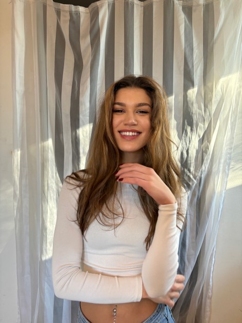 Model Madeleine K.