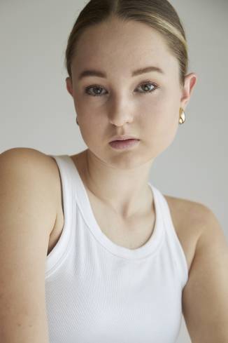 Model Svenja J.