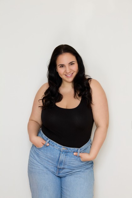 Model Angela Daiana B.