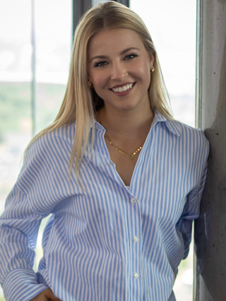 Hostess Lea W.
