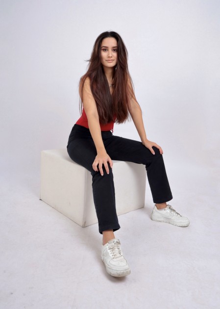Model Denise Amber B.