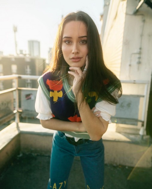Model Denise Amber B.