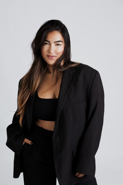 Model Anna Gulaab V.