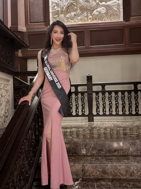 Model Jing K.