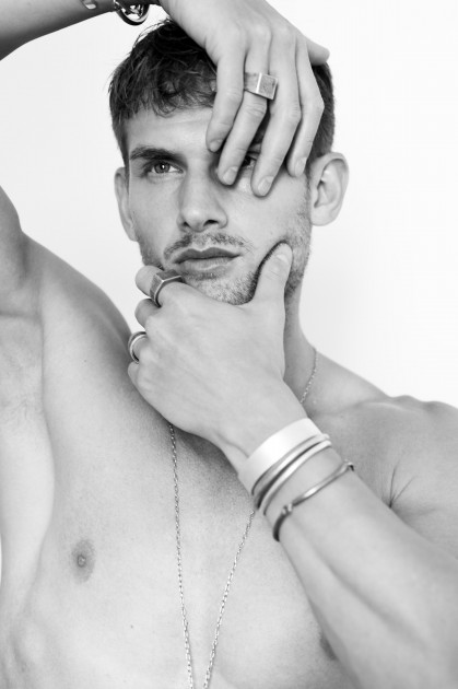 Model Felix R.