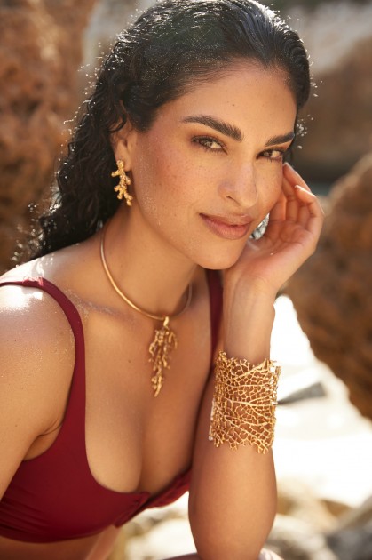 Model Lia M.