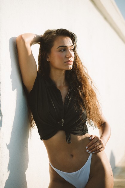 Model Vanessa B.