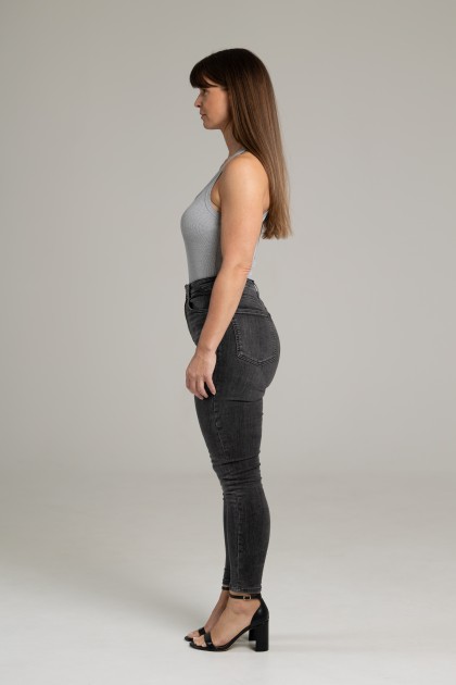 Model Jennifer G.