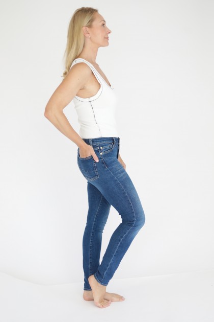 Model Heidi F.