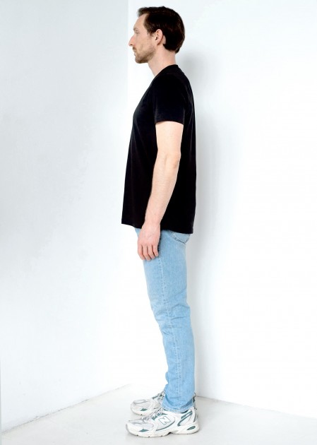 Model Adam B.