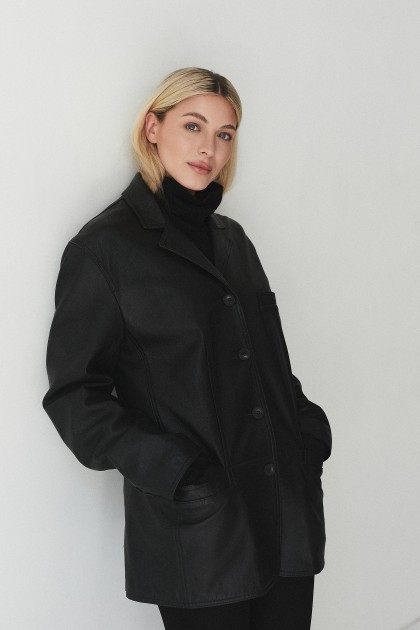 Model Kathy R.