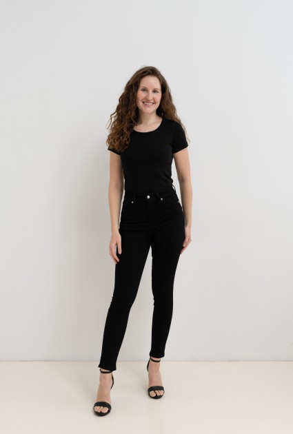 Model Sara L.