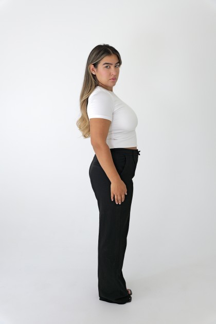 Model Anna Gulaab V.