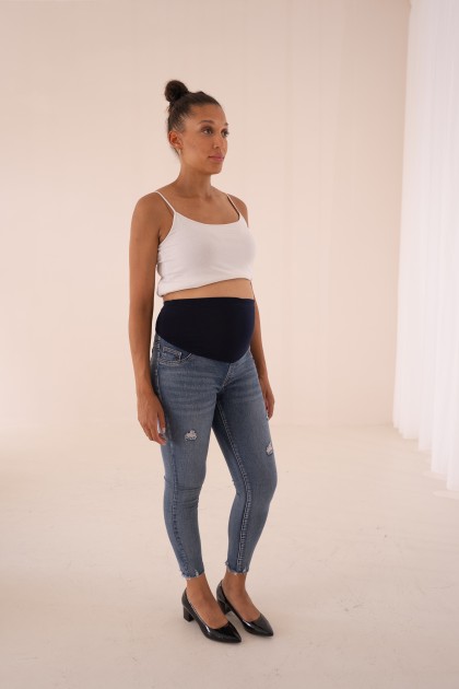 Model Lynn W.