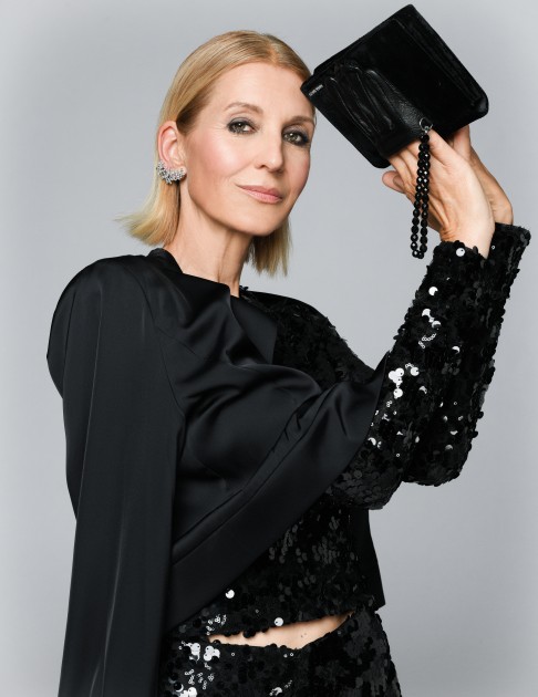 Model Barbara J.