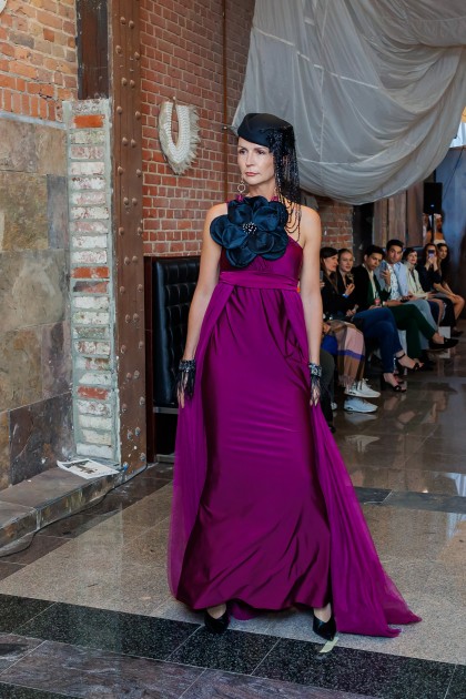 Model Katalin P.