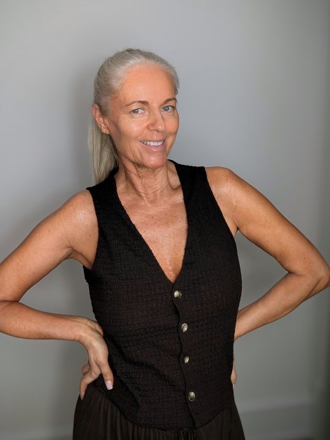Model Manuela H.