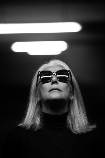 Model Deborah M.