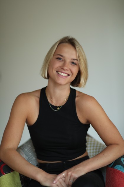 Model Nicola L.