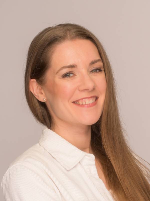 Isabelle S.