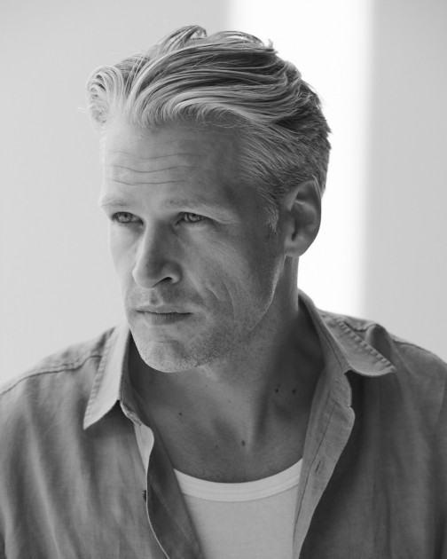 Model Thor R.