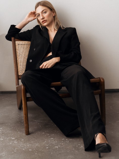 Model Evelyn H.