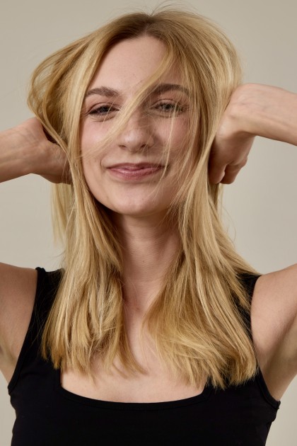 Model Evelyn H.