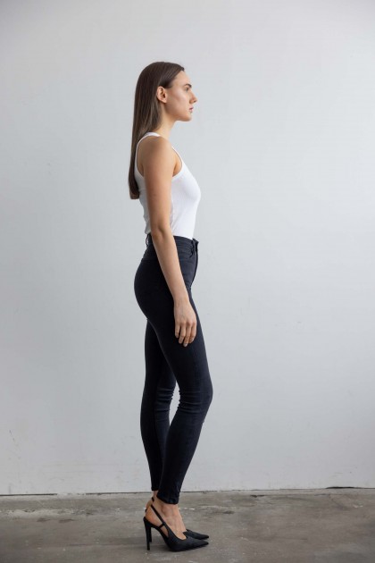Model Susen W.