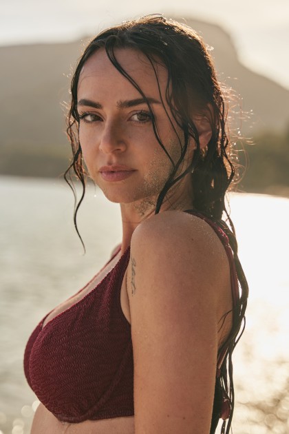 Model Delia A.