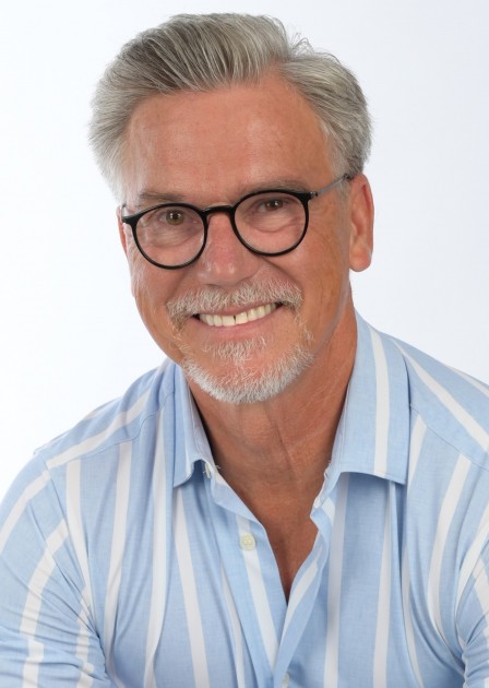 Model Anton R.