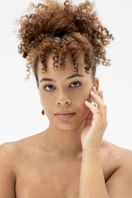 Model Lynn S.